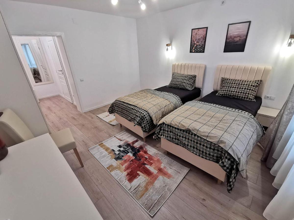 Vila Aras Simeria Eksteriør bilde